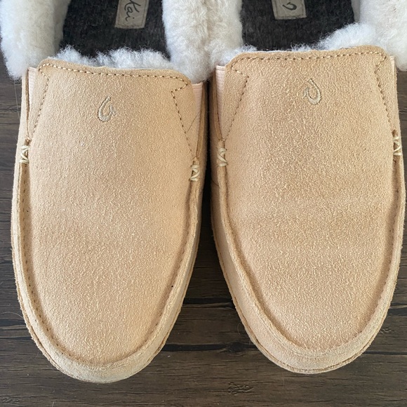 OluKai Ku’una Suede Slippers - Picture 14 of 15